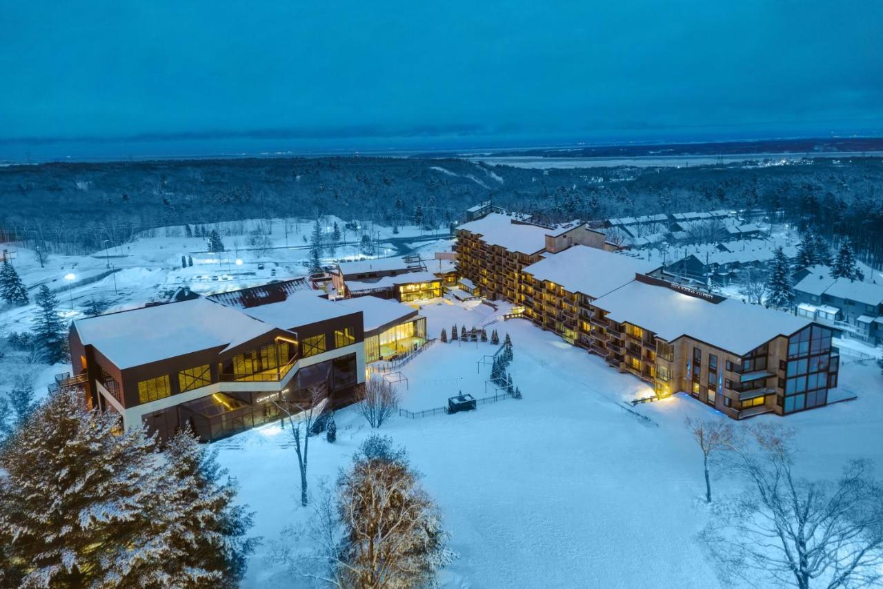 Delta Hotels By Marriott Mont Sainte-Anne, Resort & Convention Center Beaupre Exterior photo
