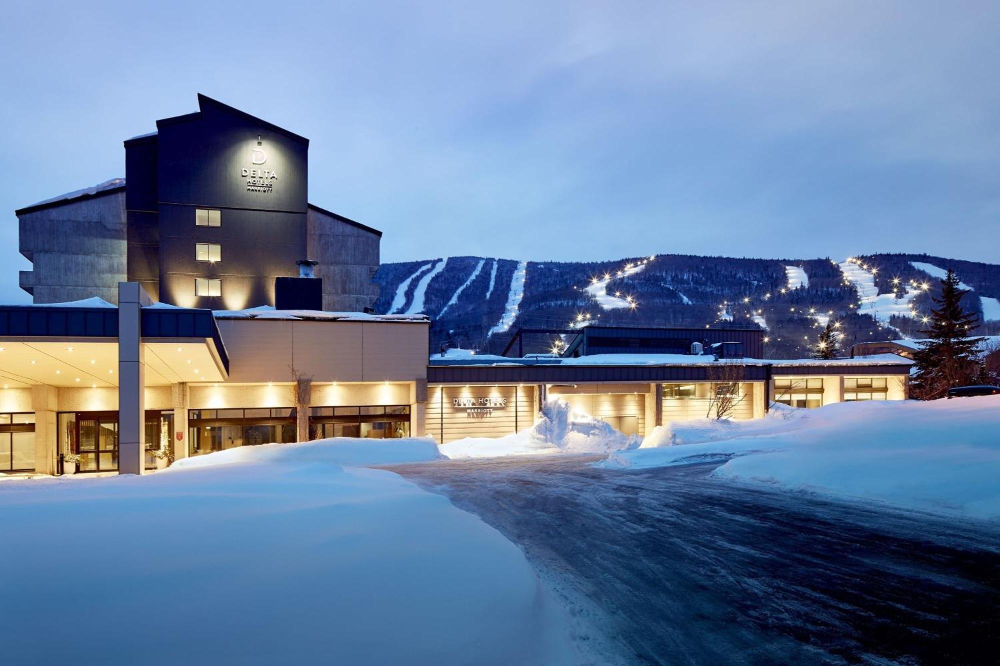 Delta Hotels By Marriott Mont Sainte-Anne, Resort & Convention Center Beaupre Exterior photo
